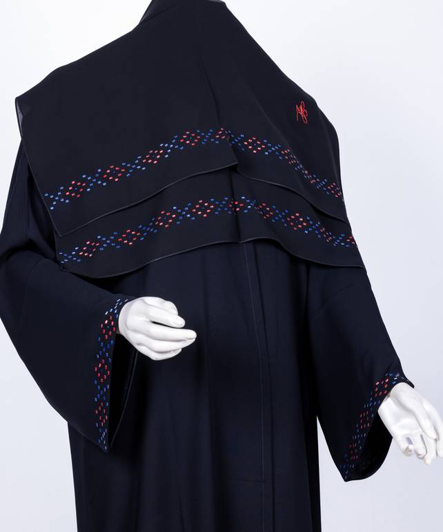 ( 1  ) عباية + طرحة  3640