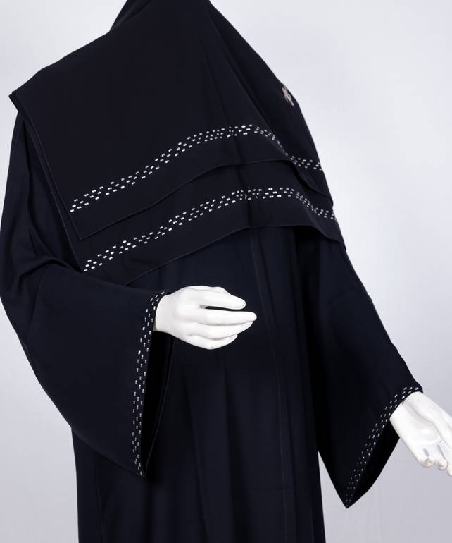 عباية مع طرحة كريستال موديل رقم 3628 (1)