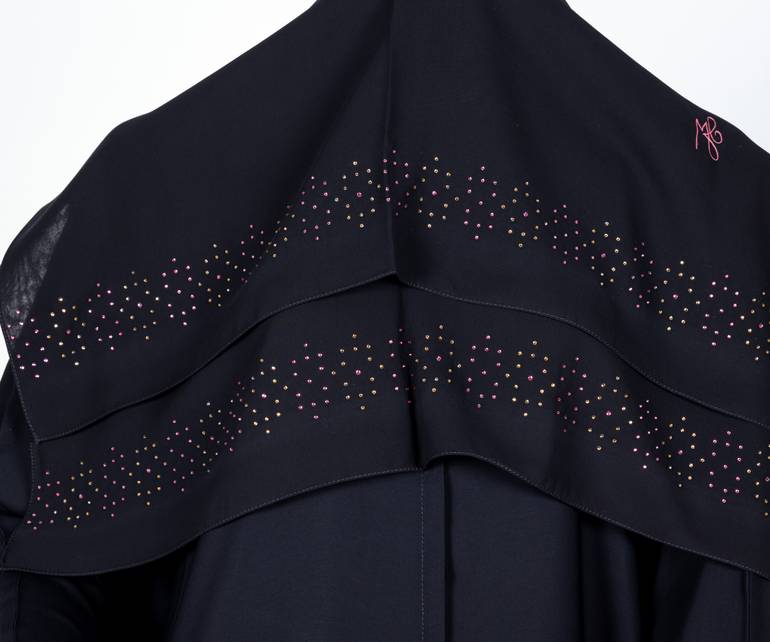 عباية مع طرحة كريستال سدو موديل رقم 3653 (1)