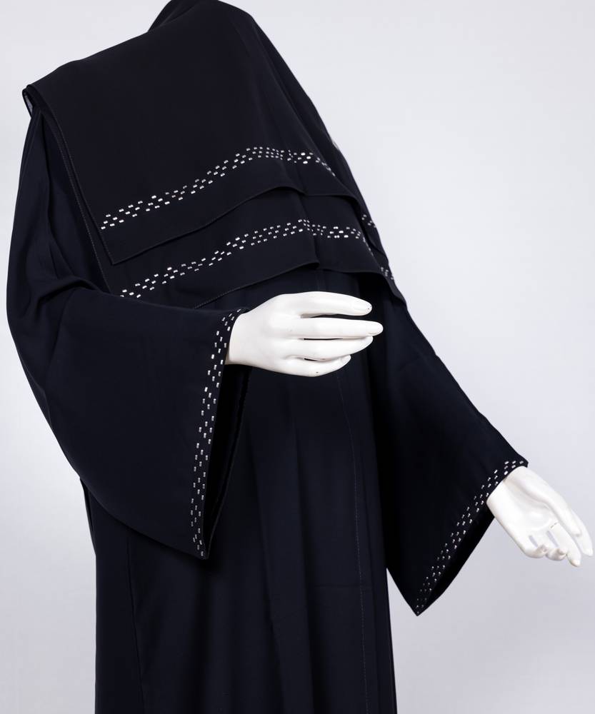 عباية مع طرحة كريستال موديل رقم 3628 (1)