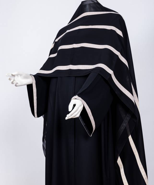 عباية مع طرحة كريستال مخطط 3566 (1)