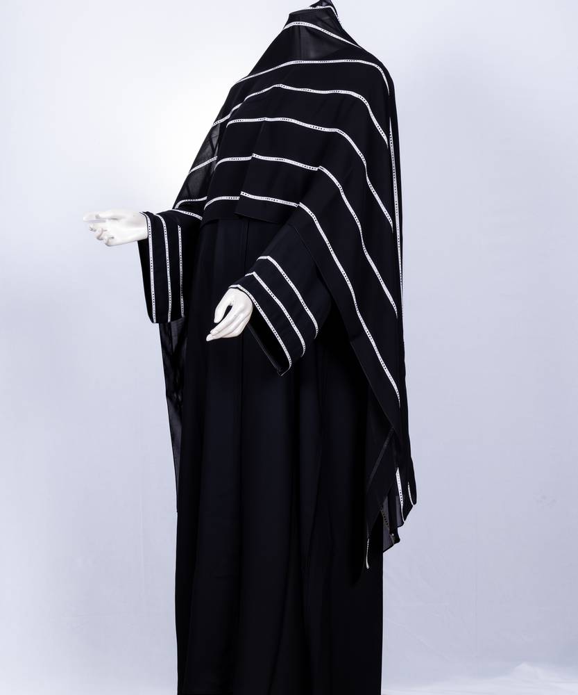  عباية مع طرحة موديل رقم  3558 (2)