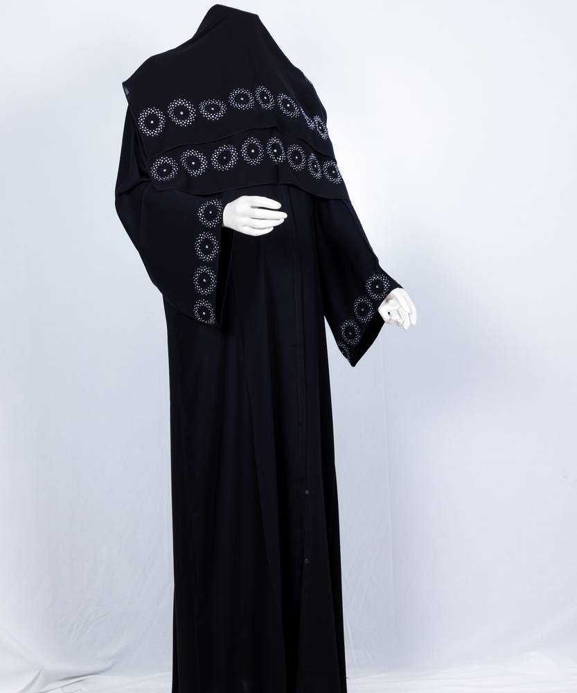  عباية مع طرحة كريستال دوائر موديل رقم 3642 (1)