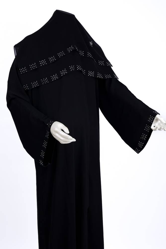 عباية مع طرحة كريستال موديل رقم  0084 (1)