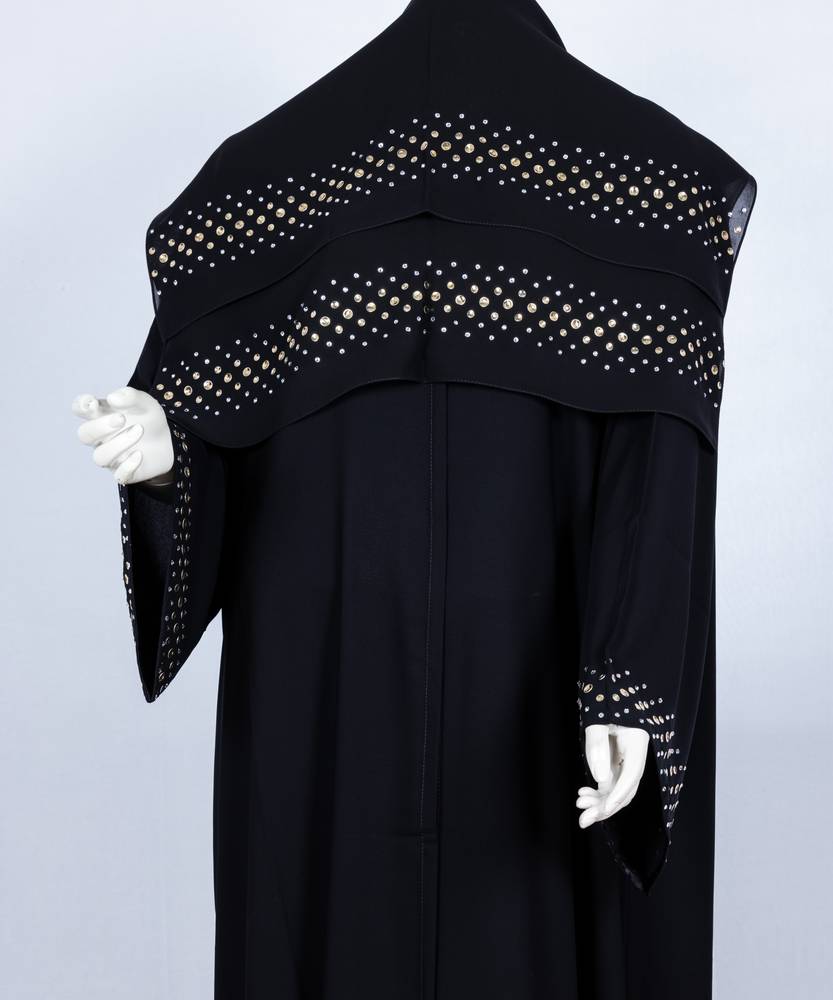 عباية مع طرحة موديل رقم   3669 (1)