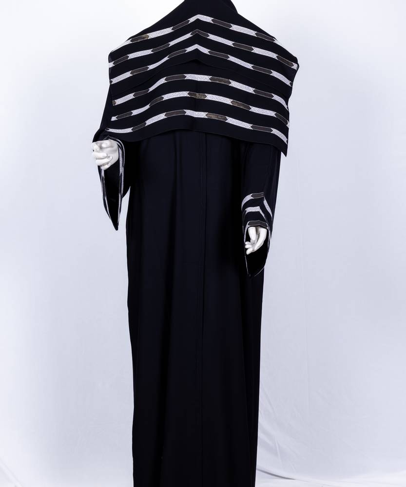   عباية + طرحة موديل رقم  3632