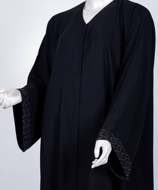 عباية مع طرحة كريستال موديل رقم  3643 (1)