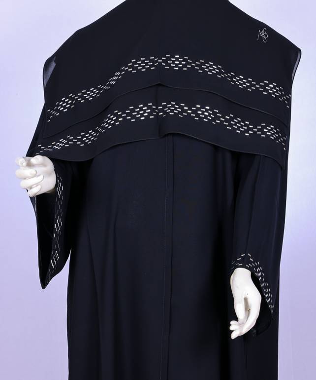 عباية مع طرحة موديل رقم  3638 (1)