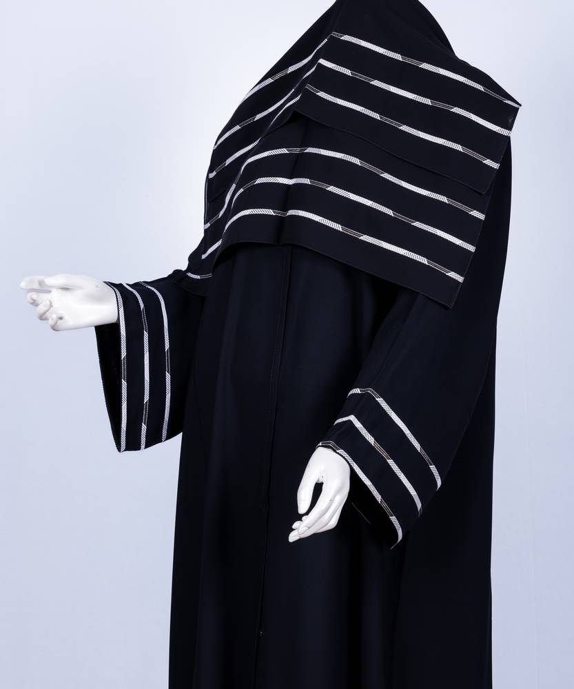 عباية مع طرحة كلفة موديل رقم  3557