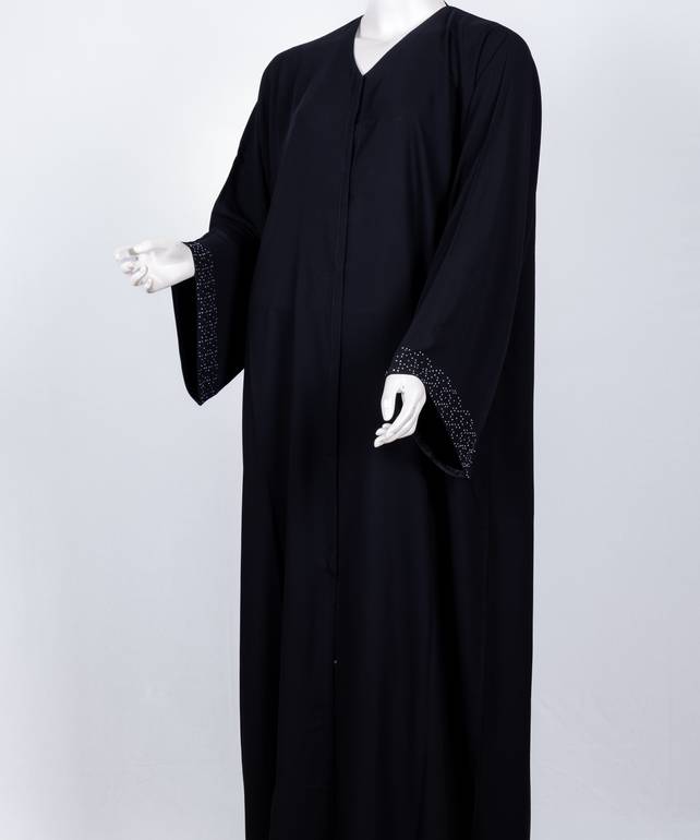 عباية مع طرحة كريستال موديل رقم  3643 (1)
