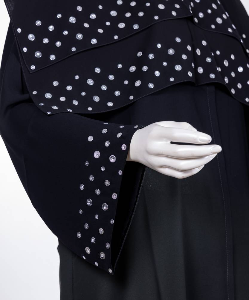 عباية مع طرحه موديل رقم    3582  ( 2 )