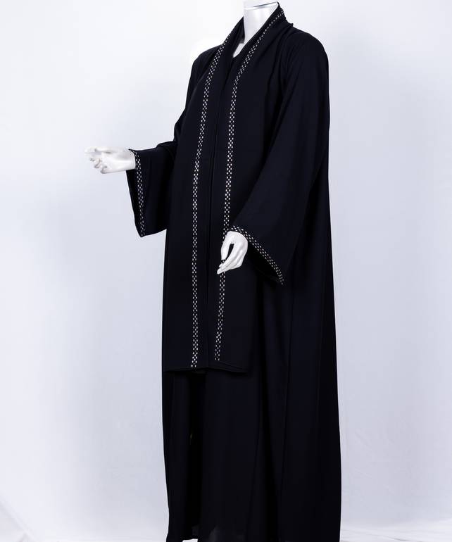 عباية مع طرحة معدن مستطيل موديل رقم  3645  (1)