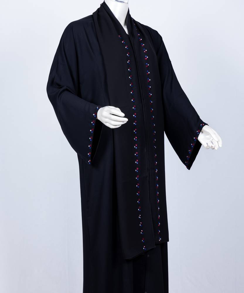 عباية مع طرحة كريستال مربع موديل رقم  3568 (1)