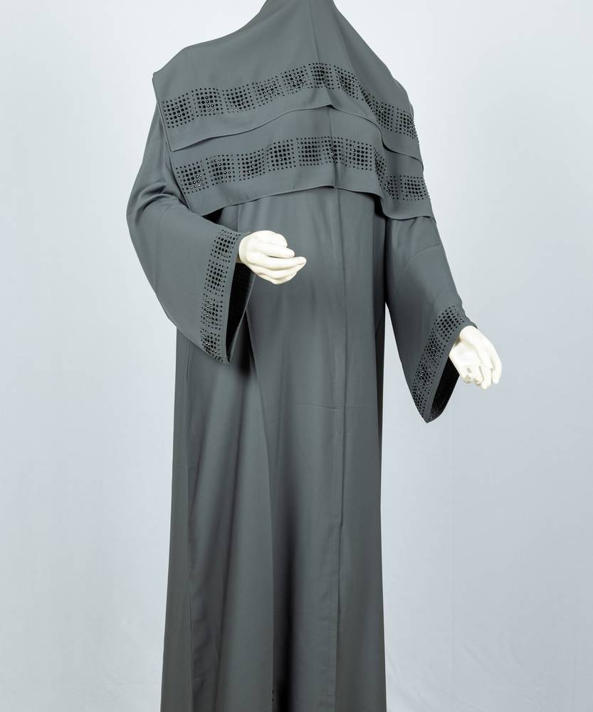 عباية مع طرحة كريستال ملونة موديل رقم  3615  (15)
