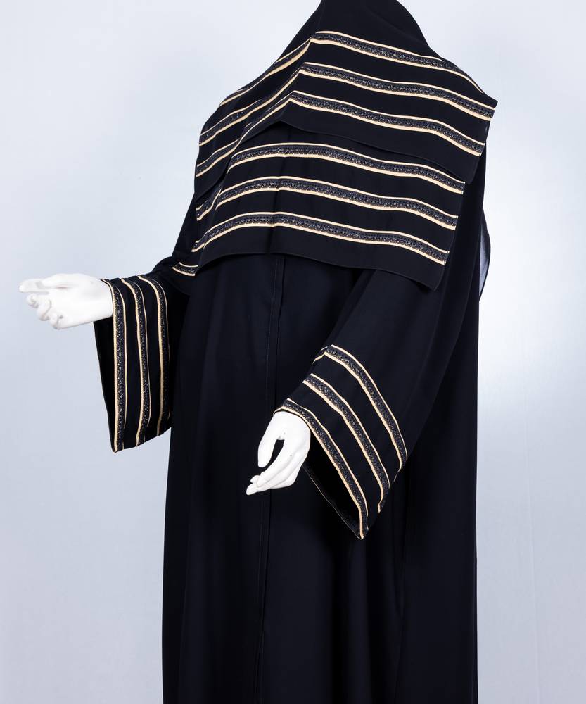 عباية مع طرحه موديل رقم  3612 (1)