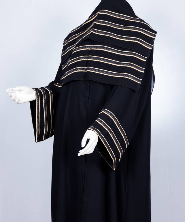 عباية مع طرحه موديل رقم  3612 (1)