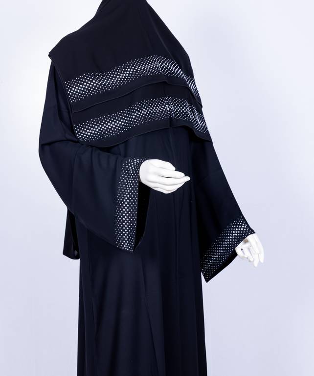عباية مع طرحة كريستال سادة 3580 (1)