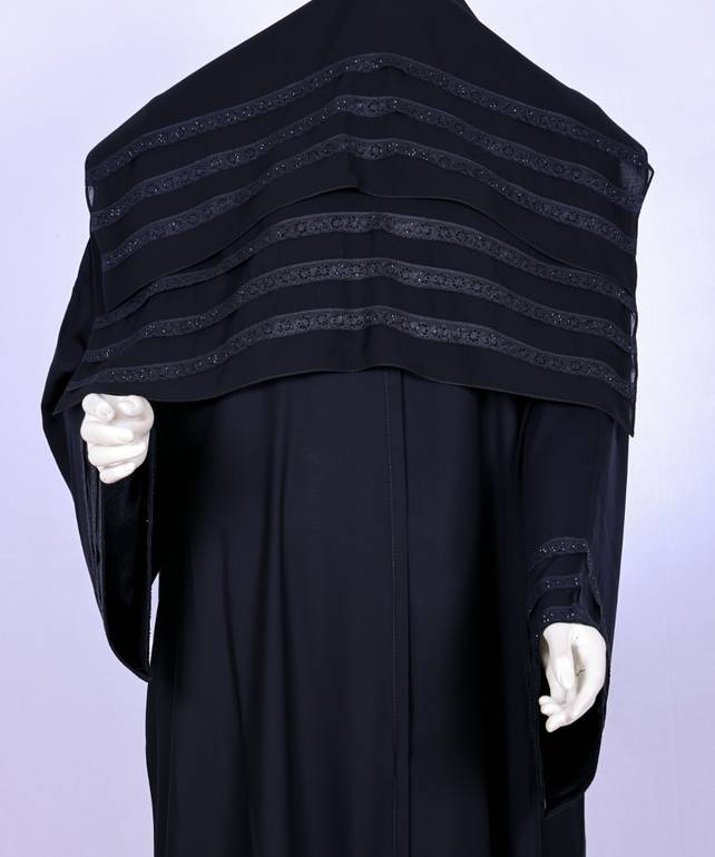 عباية مع طرحة موديل رقم   3630