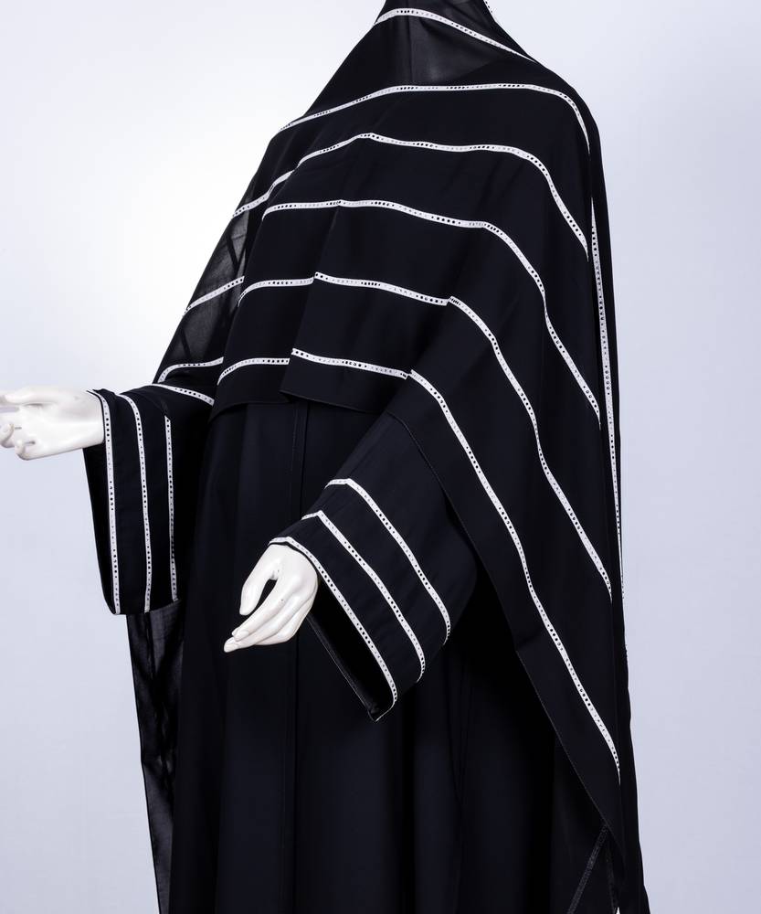  عباية مع طرحة موديل رقم  3558 (2)