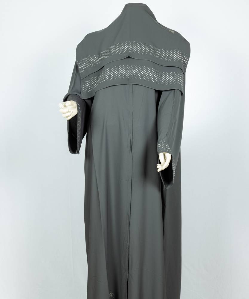  عباية مع طرحة كريستال موديل رقم 3580 (1)