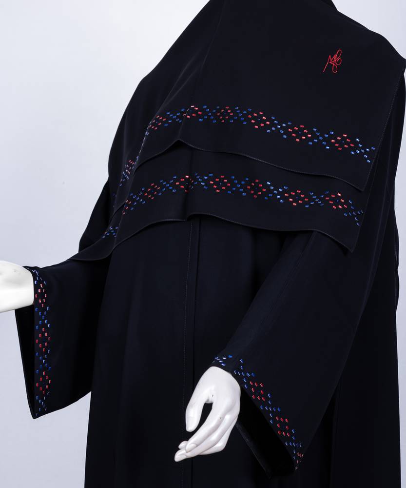 ( 1  ) عباية + طرحة  3640
