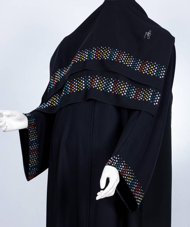 عباية + طرحة موديل رقم  3668 (1)