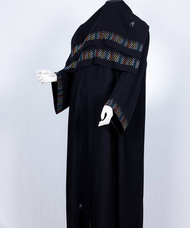 عباية + طرحة موديل رقم  3668 (1)