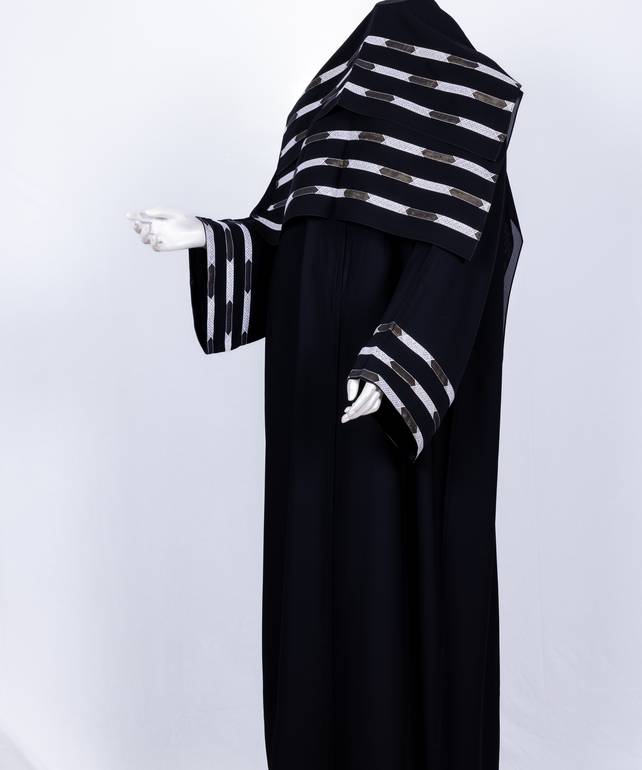   عباية + طرحة موديل رقم  3632