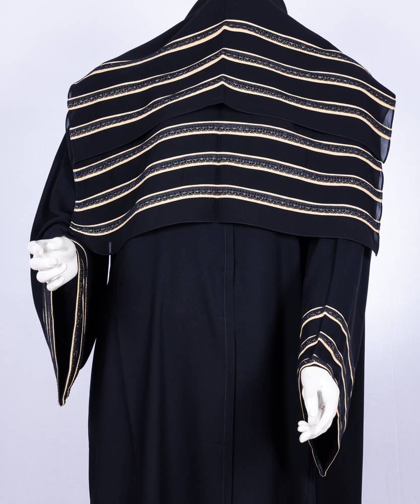 عباية مع طرحه موديل رقم  3612 (1)
