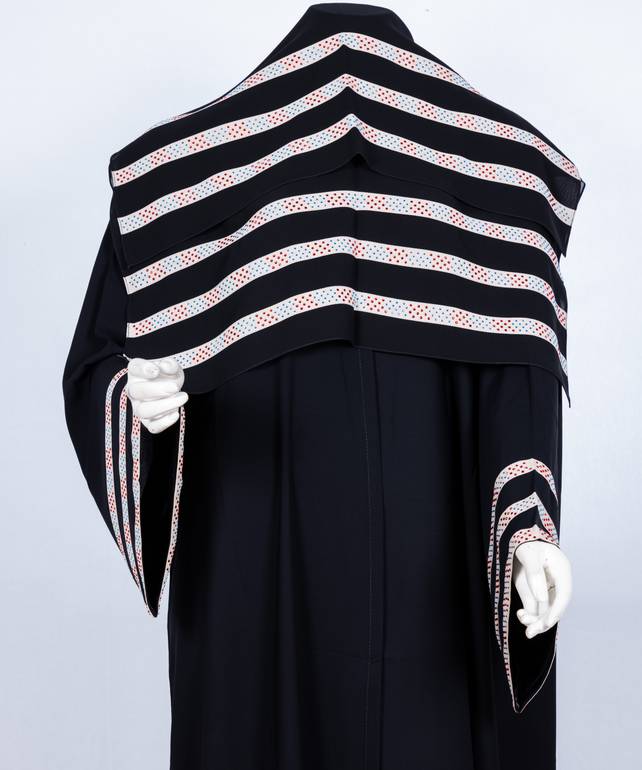 عباية مع طرحة موديل رقم  3662 (1)