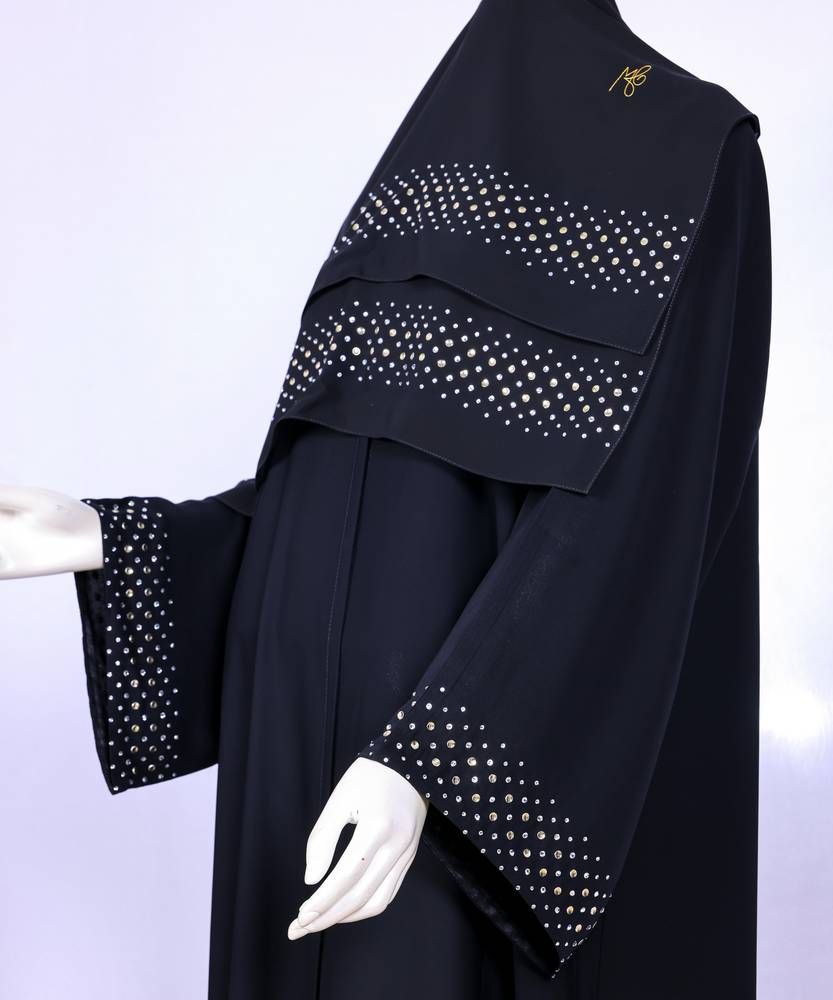 عباية مع طرحه موديل رقم  3665 (1)