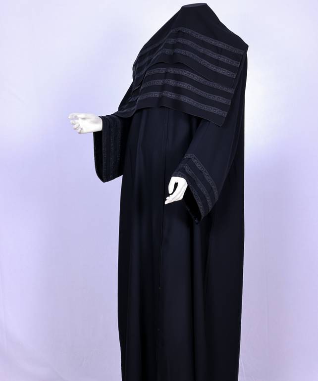 عباية مع طرحة موديل رقم   3630