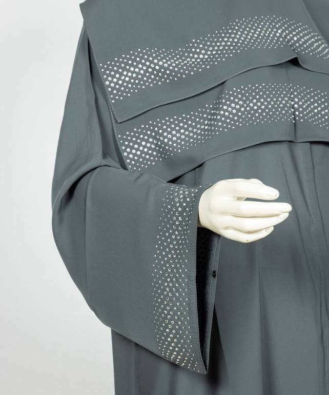  عباية مع طرحة كريستال موديل رقم 3580 (1)