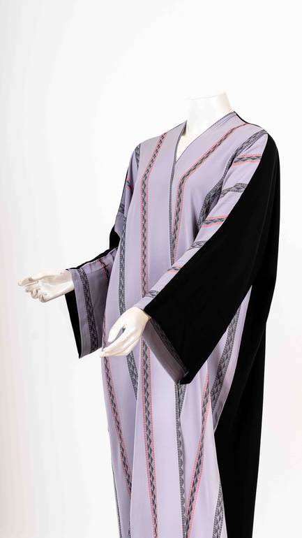 عباية  لونين