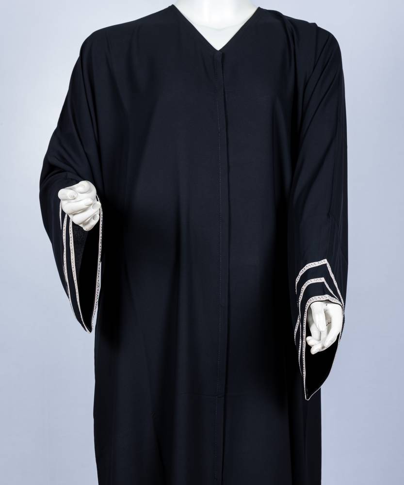 عباية مع طرحة كريستال مخطط 3574 (1)