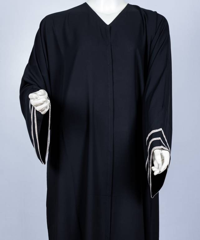 عباية مع طرحة كريستال مخطط 3574 (1)