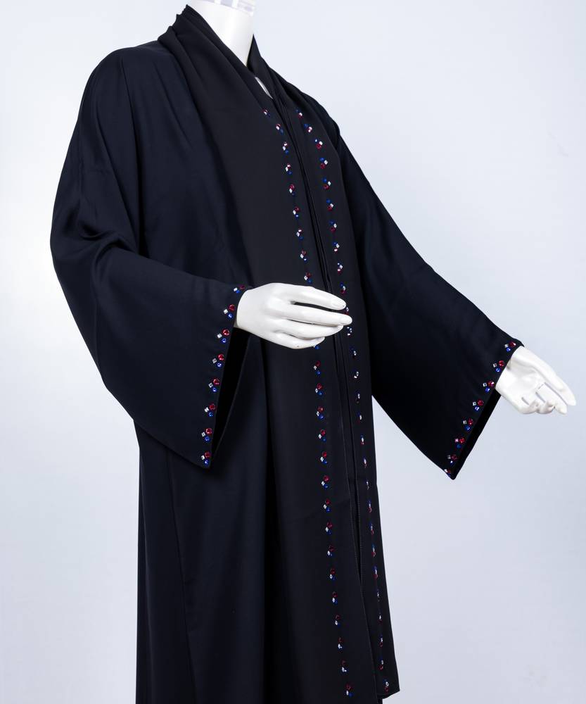 عباية مع طرحة كريستال مربع موديل رقم  3568 (1)