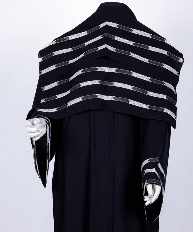   عباية + طرحة موديل رقم  3632