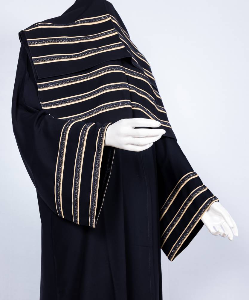 عباية مع طرحه موديل رقم  3612 (1)