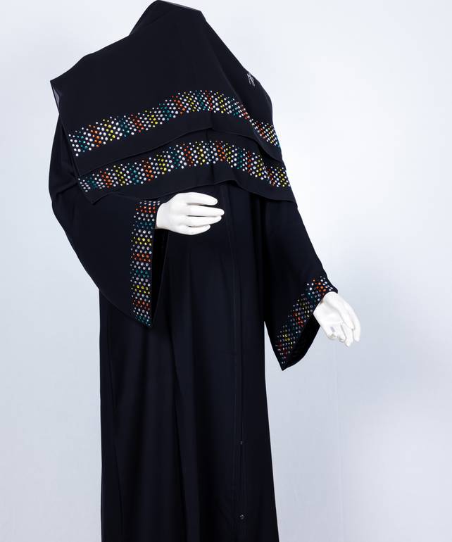 عباية + طرحة موديل رقم  3668 (1)