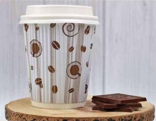 كاسات كابتشينو  مقاس  8أونص مع غطاء عادي  لجميع المشروبات الساخنة عدد  25 كاسه