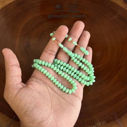 بكلايت قديم ( نواعم ذروي ) مخروط من مساطر تيفاني