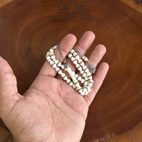 عظم ( نواعم ) بكركوش فضة عيار 925 من تصميمنا