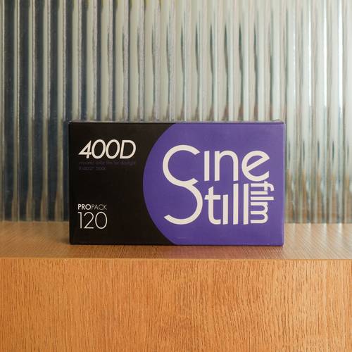 CineStill 400Dynamic 120 