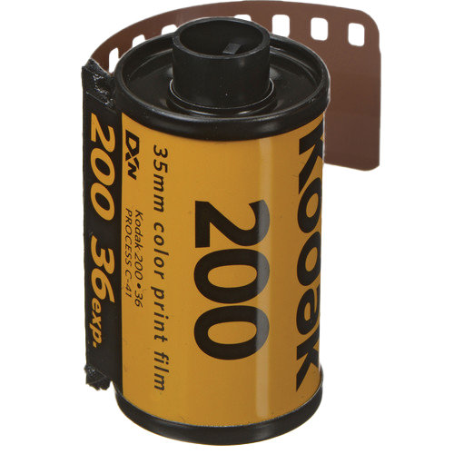 Kodak GOLD 200 Color Negative Film 35mm Roll Film, 36 Exposures)