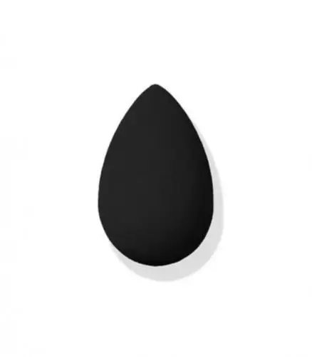 Makeup blending sponge oval from Cara Beauty