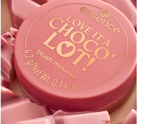 Essence Love It A Choco' Lot! Pink Blusher No. 01 A Chocoholic's Dream