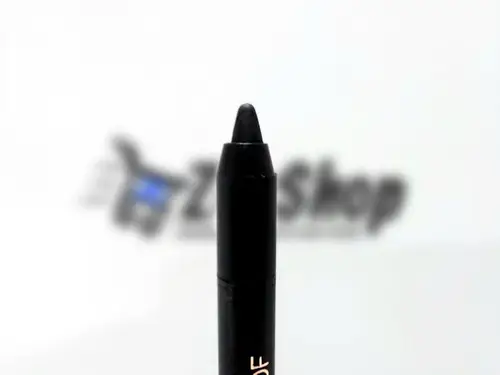 Black eyeliner from Rose Berry