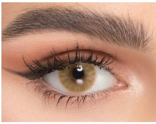 عدسات لاصقة ناتشورال كور هازل