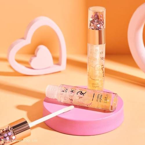 Essence Hello Kitty Shiny Lip Gloss 02
